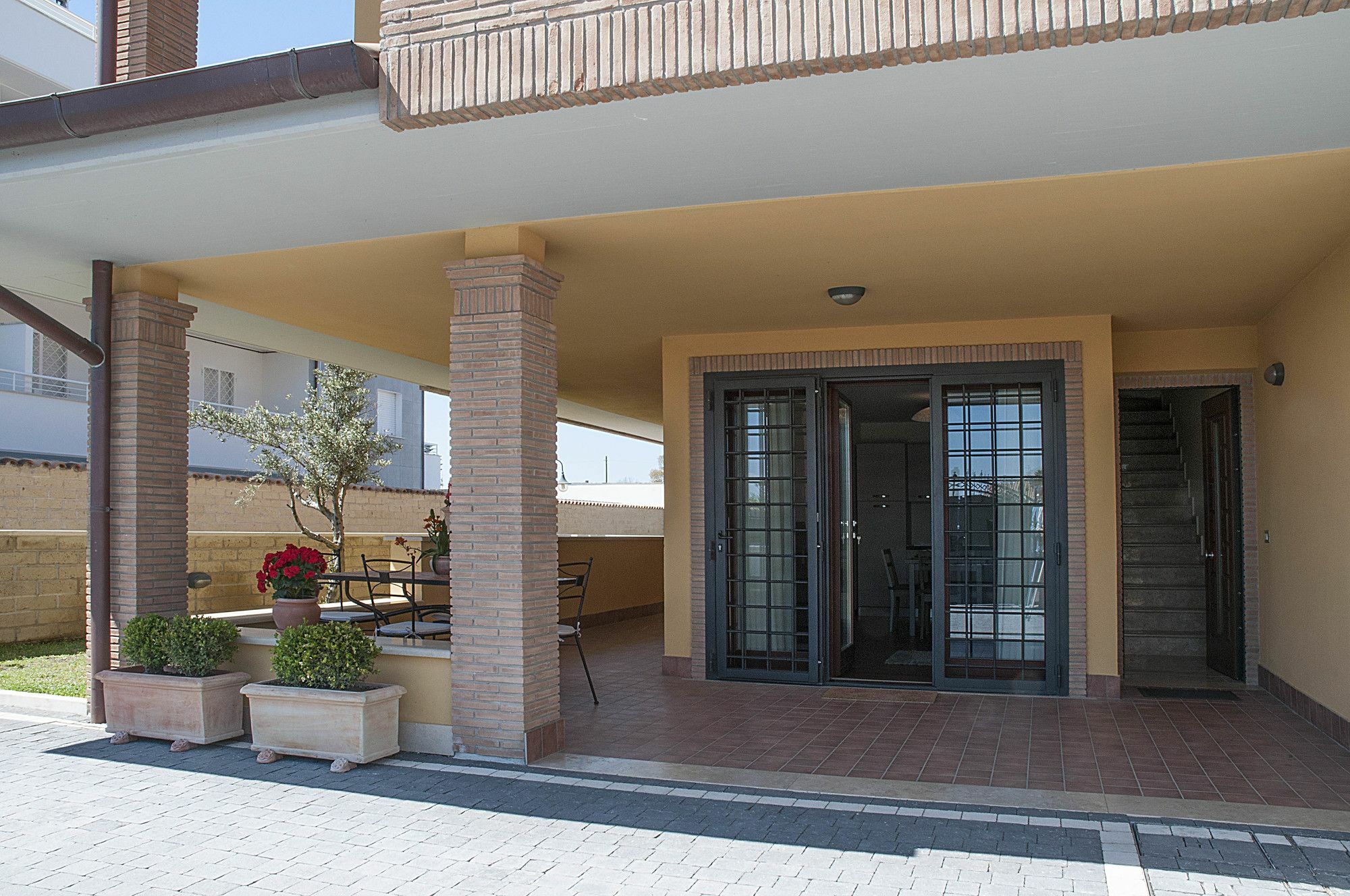 Hotel Domus Traiani Fiumicino Exterior foto
